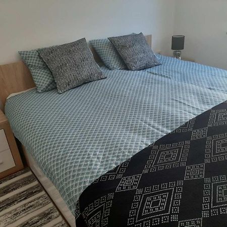 Apartman Kod Kestena Osijek Exteriör bild