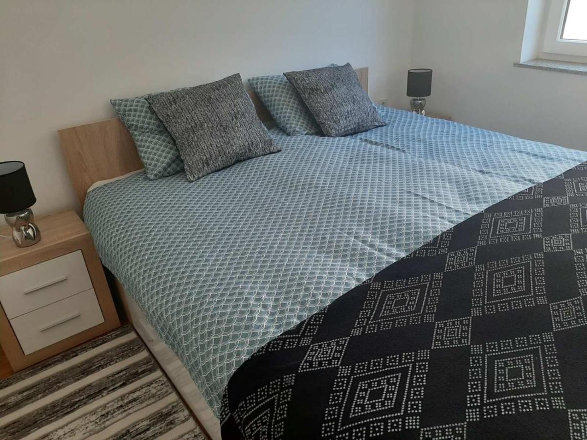 Apartman Kod Kestena Osijek Exteriör bild