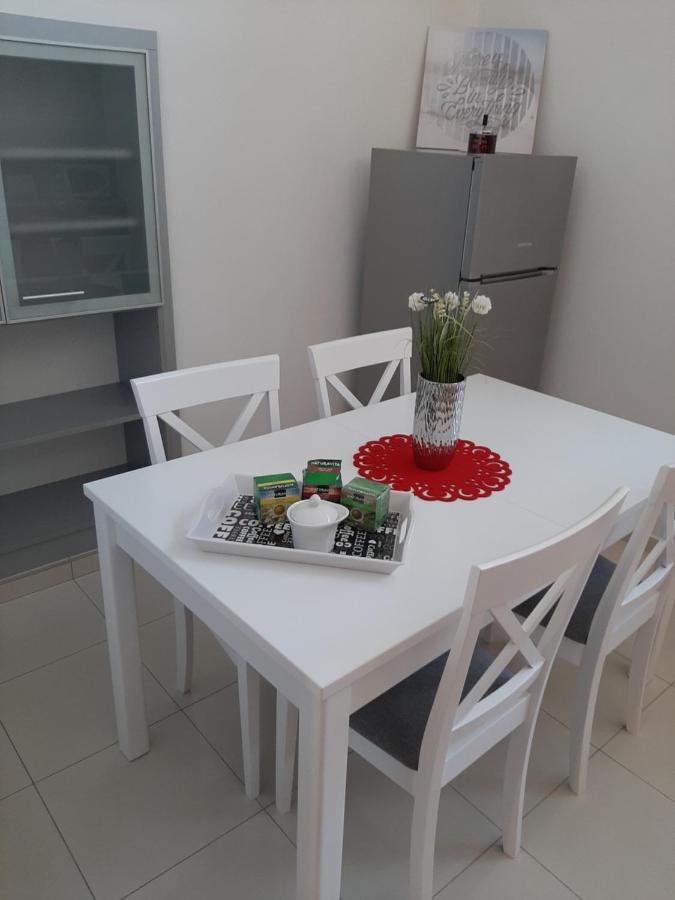 Apartman Kod Kestena Osijek Exteriör bild